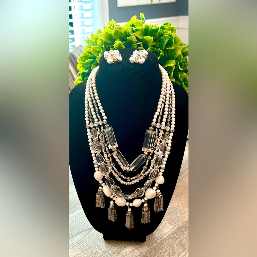 CHICOS STATEMENT NECKLACE & CLIP ON EARRINGS-SPARKLE BLING TASSLES & MORE!🔥🔥🔥